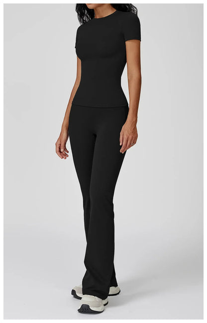 Leggings de yoga à manches longues Beauté & Santé, ensemble 2 pièces, tissu extensible pour confort et flexibilité.