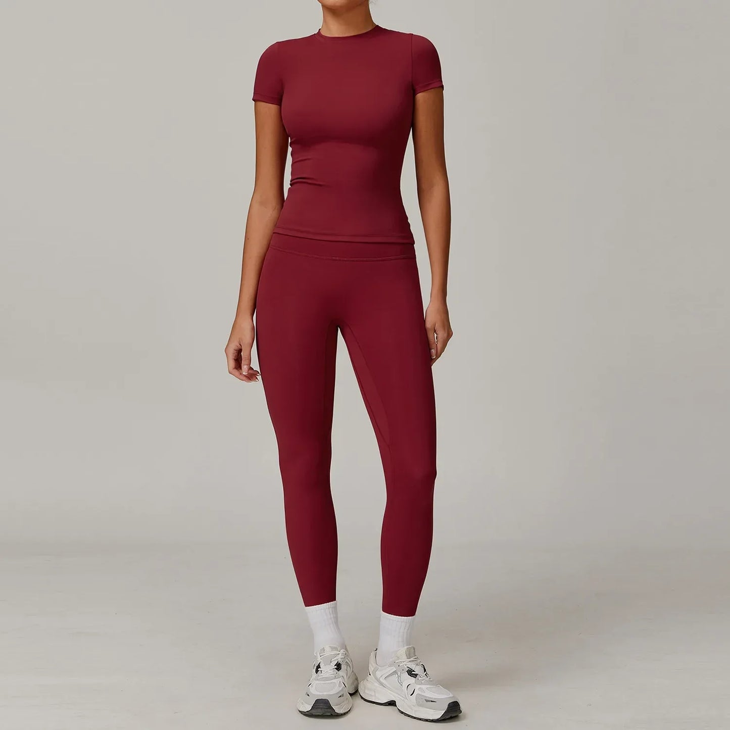 Legging ensemble de yoga deux pièces Beauté & Santé, leggings longs avec manches pour séance de sport ou détente.