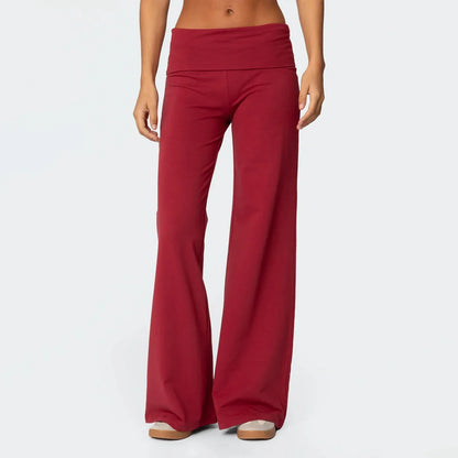 Leggings yoga décontractés Beauté & Santé, coupe évasée, tissu confortable pour la pratique sportive ou détente.