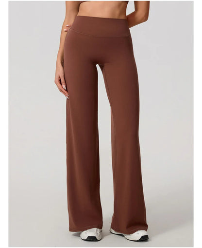 Legging de yoga décontracté de la marque Beauté & Santé, coupe évasée et confortable pour sport et détente.