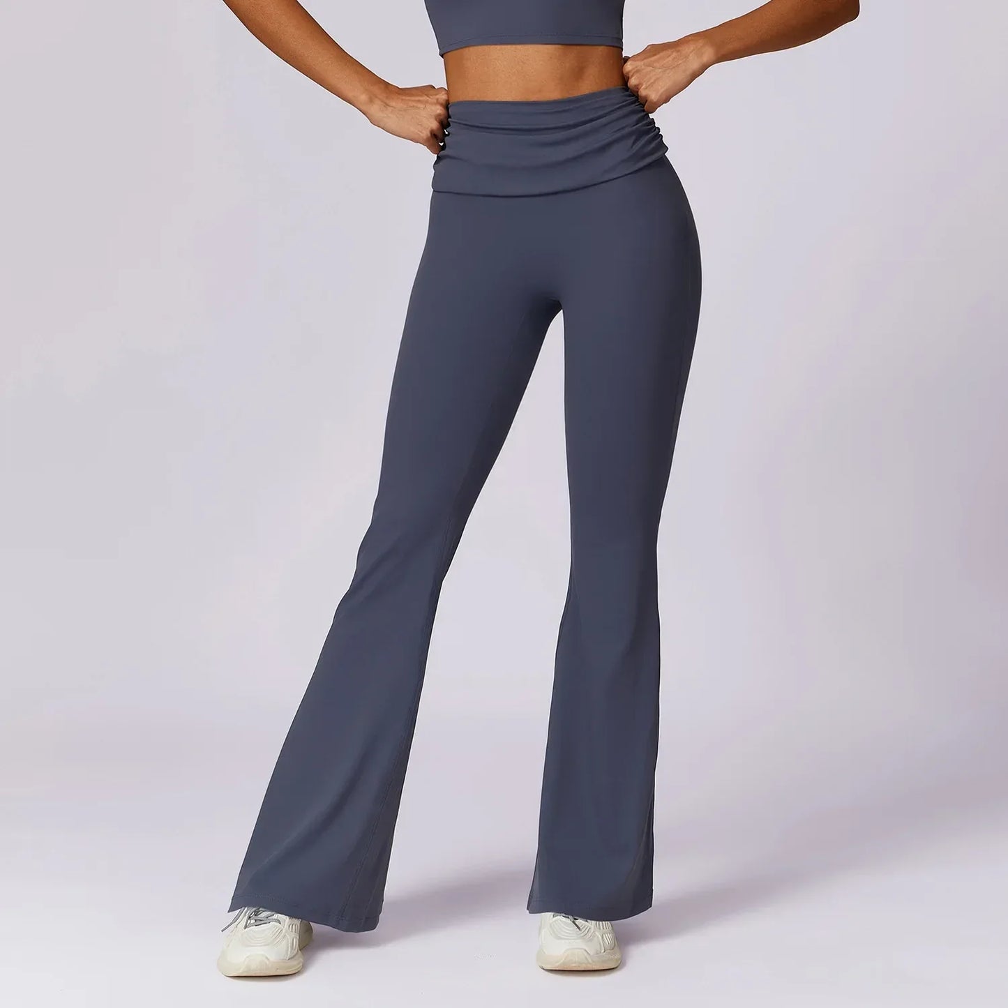 Leggings de yoga taille haute Beauté & Santé, confortables et extensibles, en tissu naturel pour la pratique sportive ou détente.