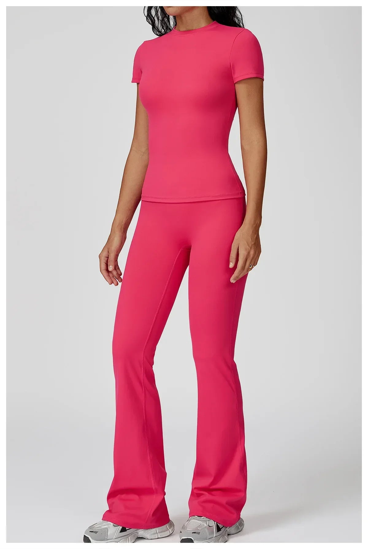 Leggings de yoga à manches longues Beauté & Santé, ensemble 2 pièces, tissu extensible pour confort et style.
