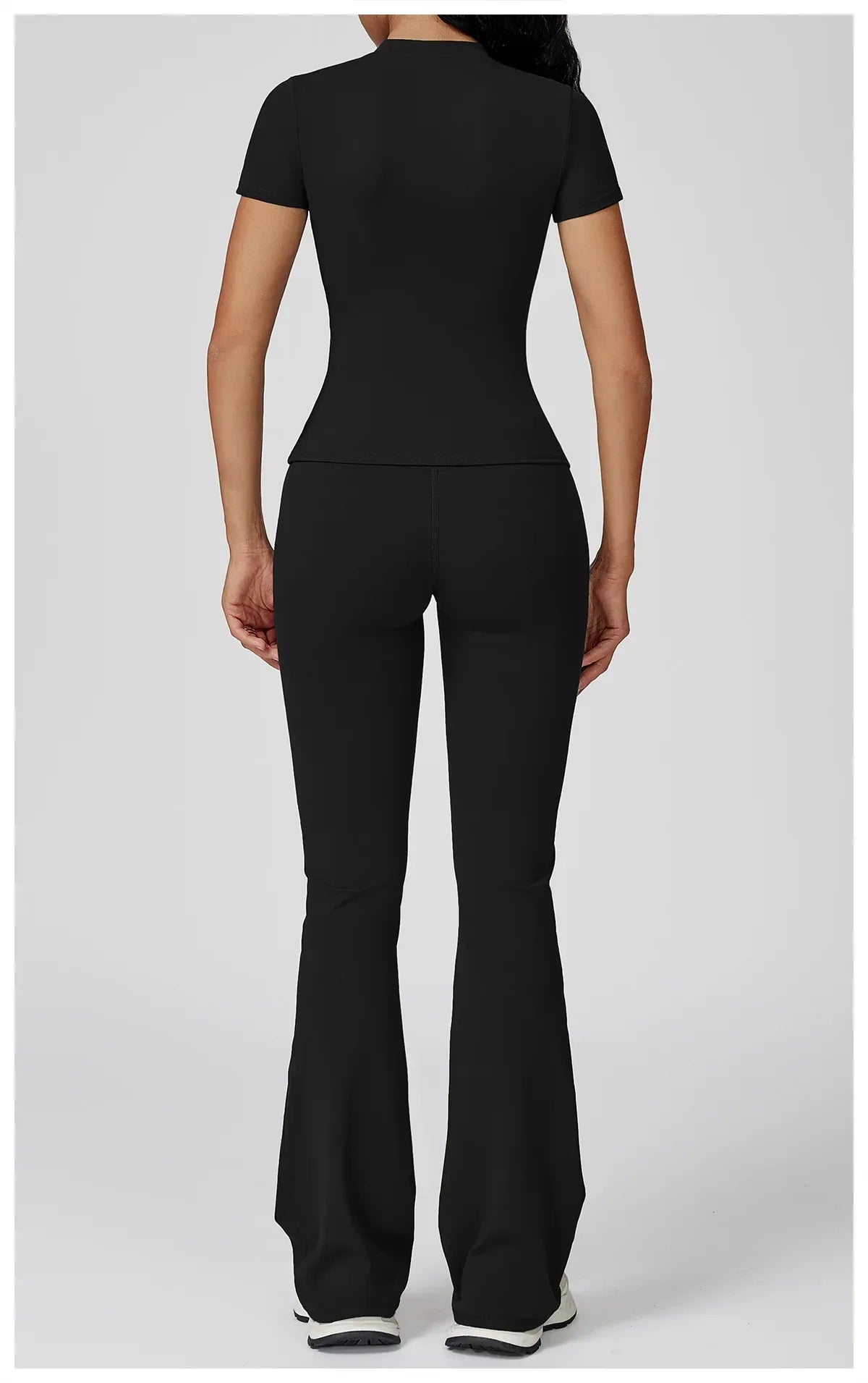 Leggings de yoga deux pièces à manches longues de la marque Beauté & Santé, tissu extensible et confortable pour l'exercice.