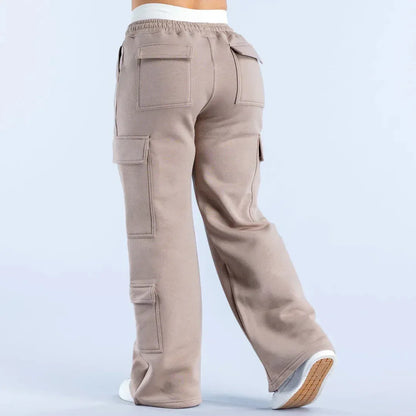 Legging decontracté à jambe droite avec poches, style streetwear, marque Beauté & Santé, tissu confortable et moderne.