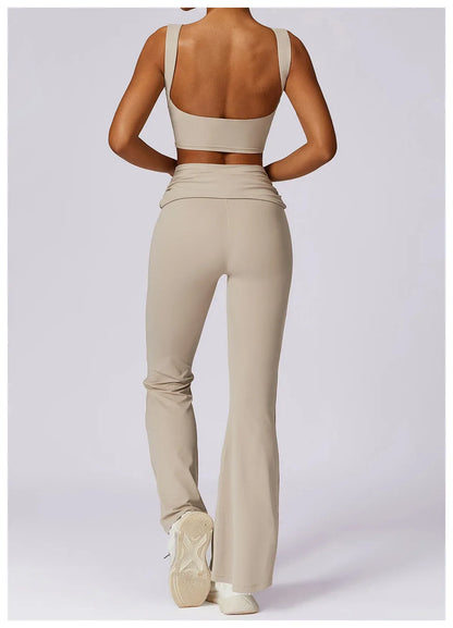 Legging yoga taille haute Beauté & Santé Sensation naturelle, tissu extensible, couleur noire, confort et style pour la pratique du yoga.