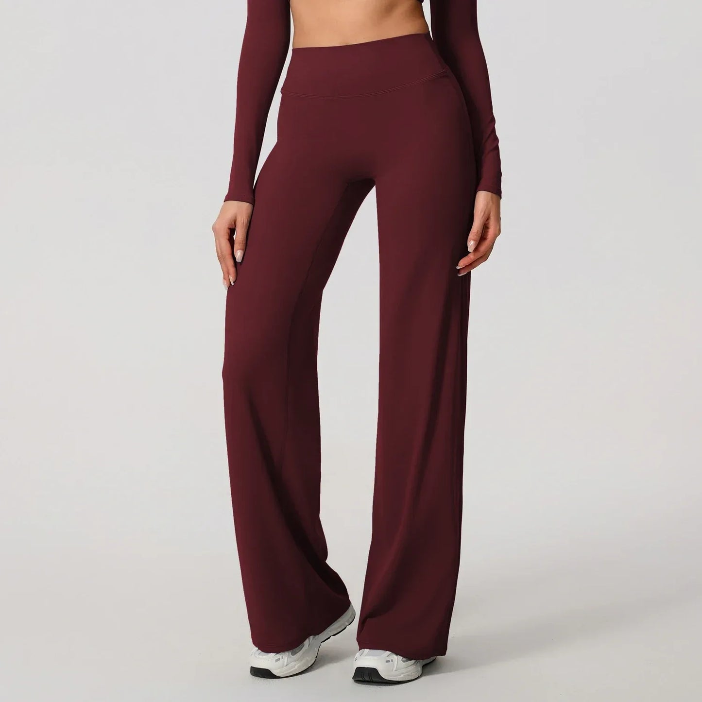 Leggings de yoga décontractés de la marque Beauté & Santé, coupe évasée et confortable pour sport ou détente.