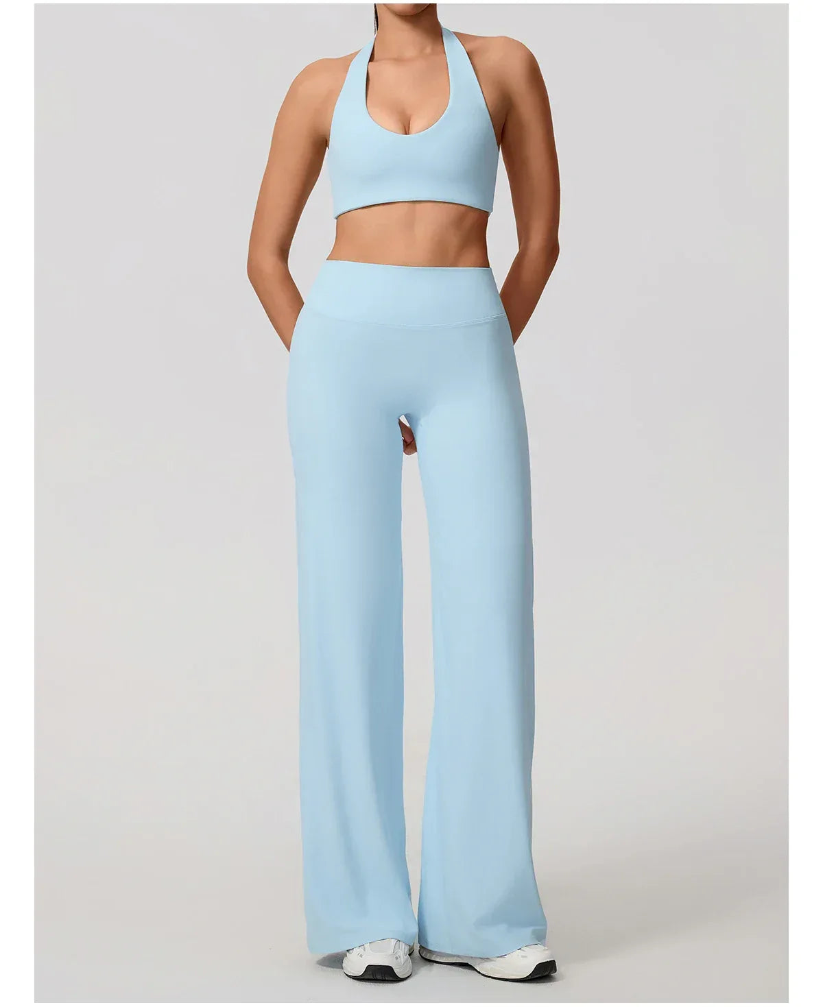 Legging de yoga décontracté Beauté & Santé, coupe évasée, tissu léger, parfait pour la détente et le sport.