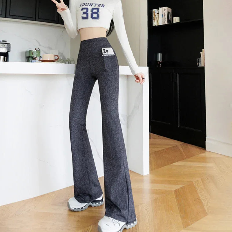 High-waisted faux denim leggings by Beauté & Santé, featuring a soft fleece lining and stylish design.