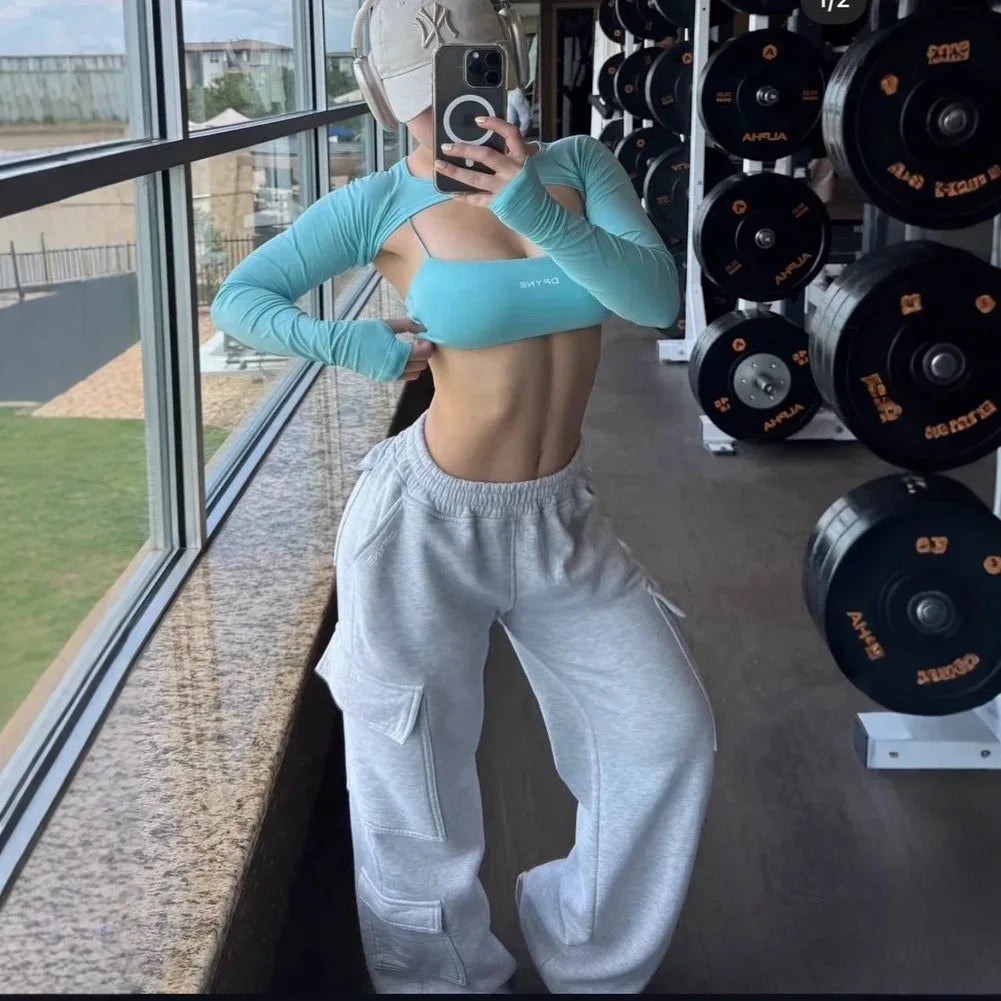 Leggings décontractés à jambe droite avec poches, style streetwear, par Beauté & Santé, tissu confortable et tendance.