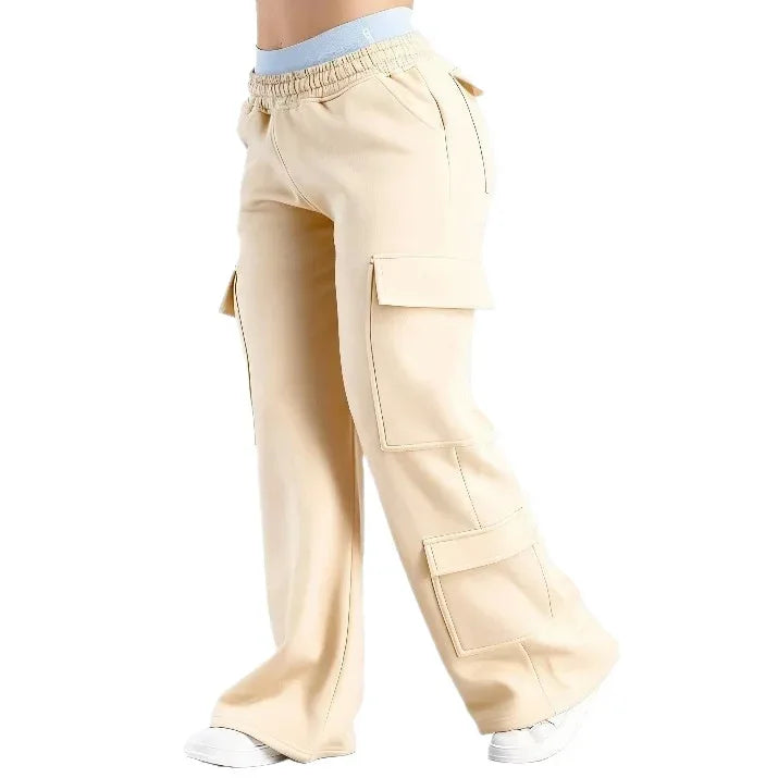 Legging decontracté à jambe droite avec poches de la marque Beauté & Santé, tissu confortable pour style streetwear.