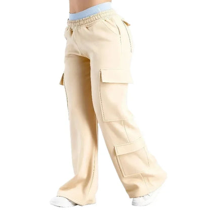 Legging decontracté à jambe droite avec poches de la marque Beauté & Santé, tissu confortable pour style streetwear.