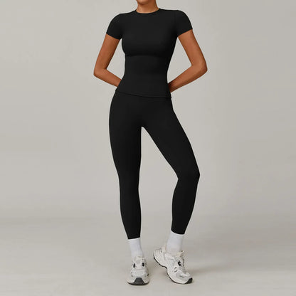 Leggings de yoga en ensemble à manches longues de la marque Beauté & Santé, tissu extensible et confortable pour la pratique.